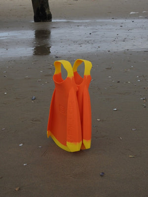 DMC REPELLOR FINS LIFEGUARD ORANGE WITH YELLOW STRAP N TIP